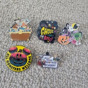 Disney Lot Of 5 Halloween Themed Disney Trading Pins